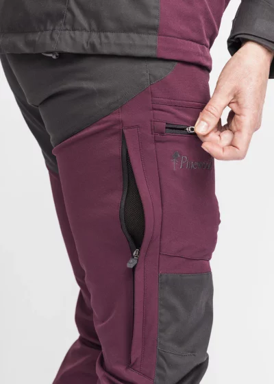 PINEWOOD Finnveden Hybrid Broek Women 582 detail