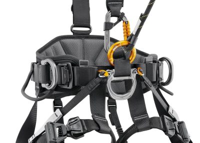 C071DB00-AVAO-FAST-INT-focus-2_LowRes PETZL harness AVAO FAST International Version