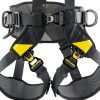 C072DA-VOLT-WIND-INTER-focus-2_LowRes PETZL harness VOLT WIND Int Version