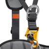 C083BB00-ASTRO-INTER-focus-3_LowRes PETZL Ultra-comfortable harness ASTRO Int. Version detail