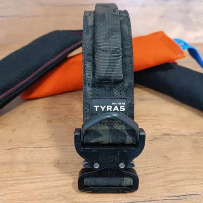 Liegend_vorne TYRAS Everyday D-Ring Cobra50