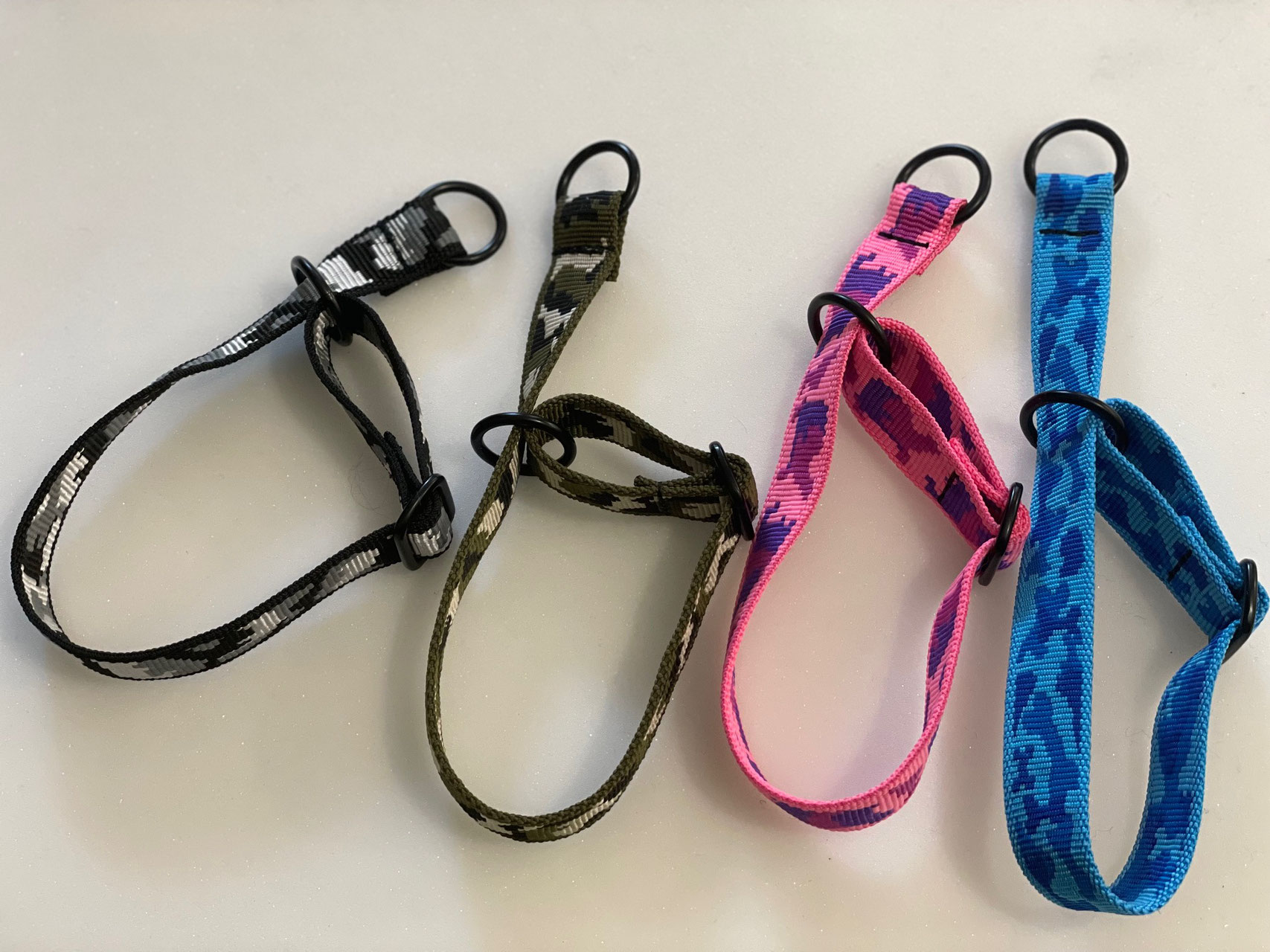 PRIDE Nylon sliphalsband Light